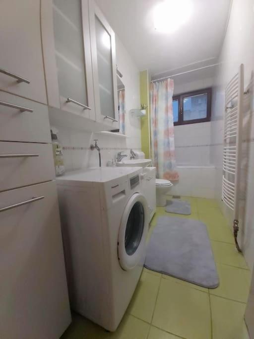 Spacious Condo Near Bascarsija - Free Parking سراييفو المظهر الخارجي الصورة