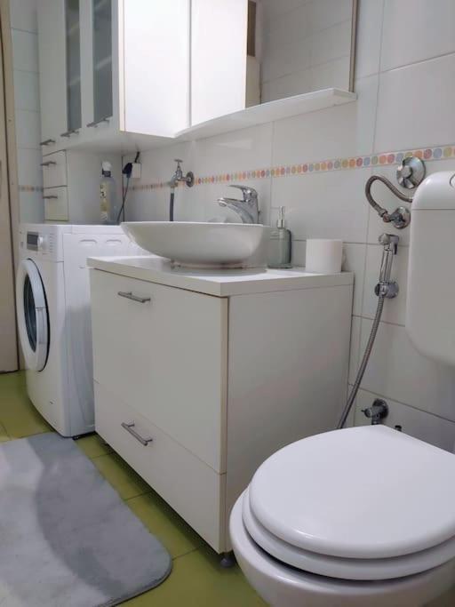 Spacious Condo Near Bascarsija - Free Parking سراييفو المظهر الخارجي الصورة